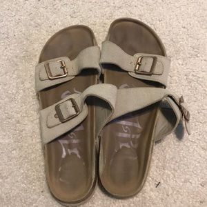 tan sandals